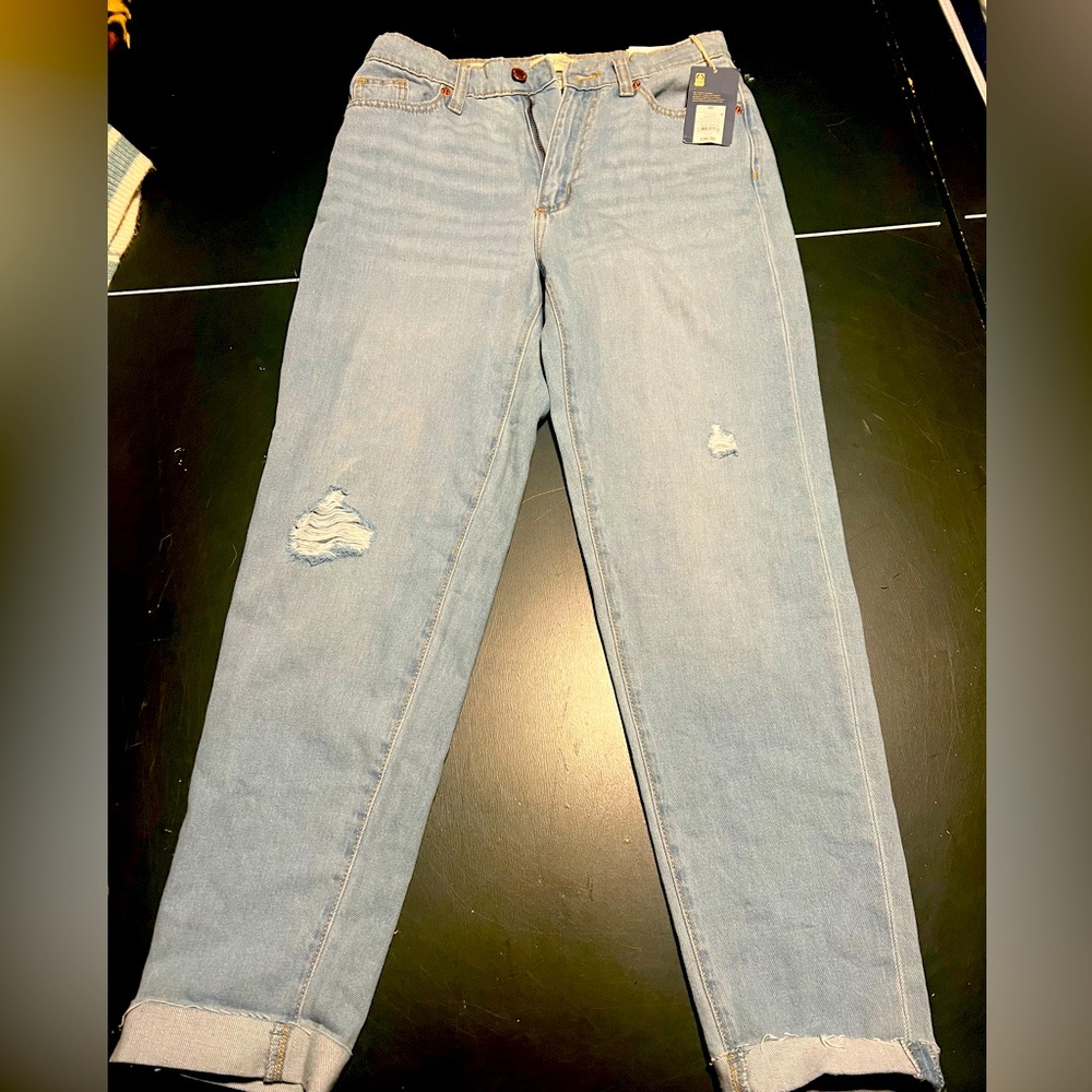 Universal Thread - Brand new jeans - size 00